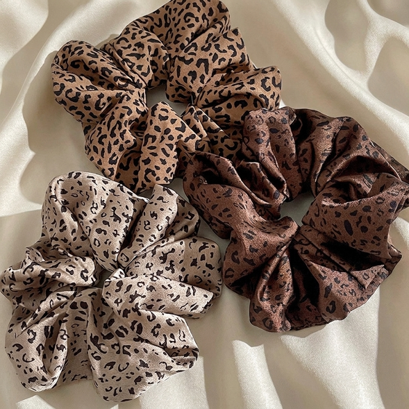 Retro Leopard Print Hair Scrunchies